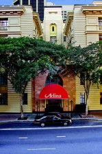 rsz_adina-apartment-hotel-brisbane-anzac-square-hotel-exterior_2_2