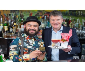 CoCo at the Roxy's Ray Letoa with Spirits New Zealand's Robert Brewer resized